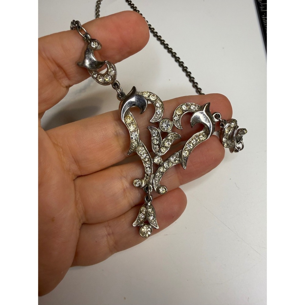 Art Deco Silver Tone Rhinestone Lavalier Necklace Filigree Box Clasp 15.5 Inch